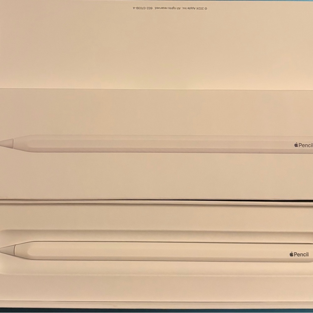 Apple Pencil in Sleek White